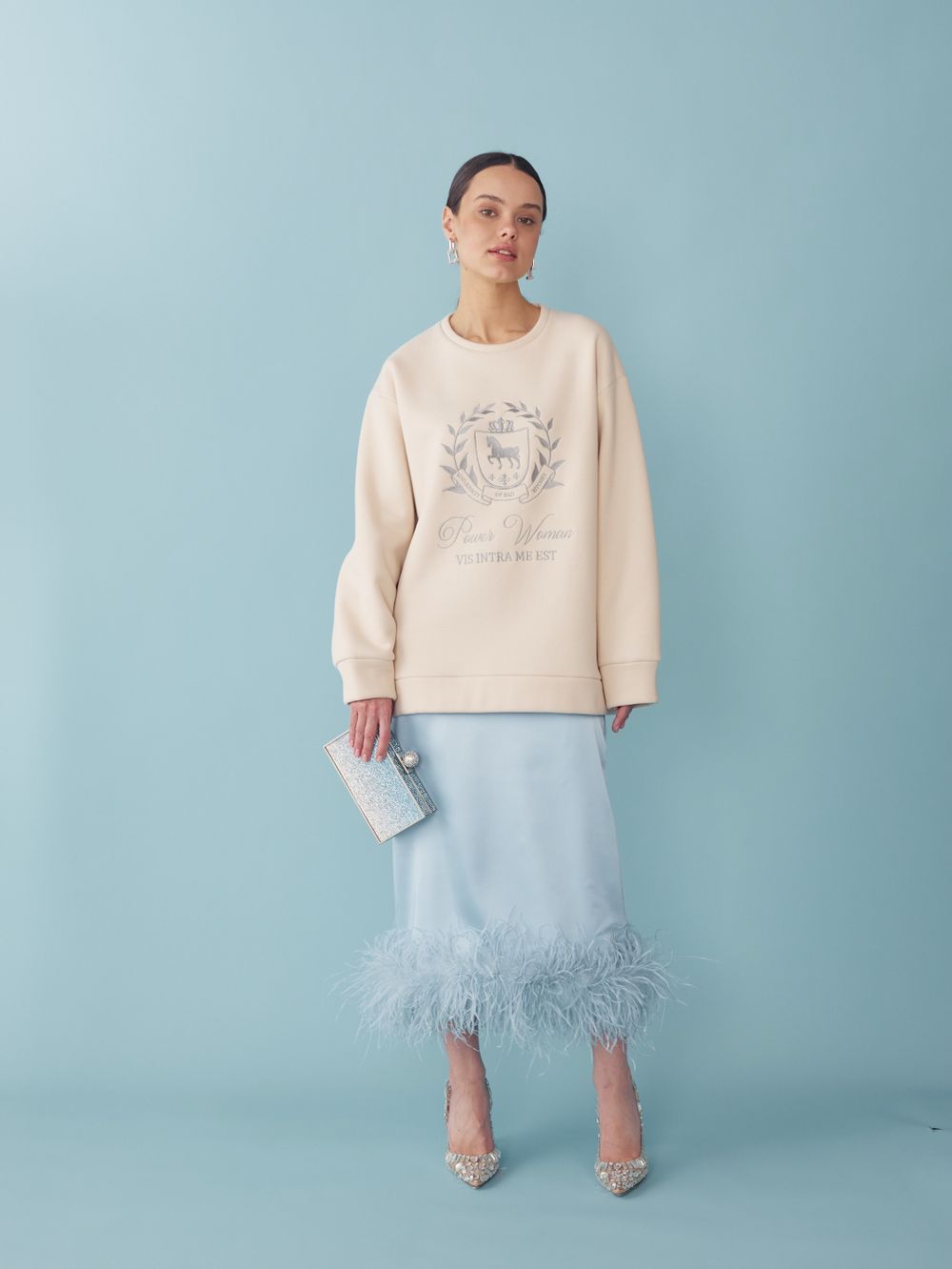 ЮБКА САТИНОВАЯ С ПЕРЬЯМИ L.BLUE