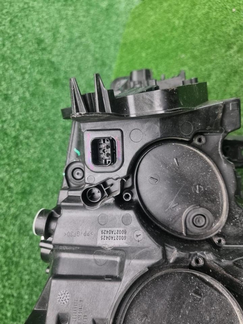 Битая Фара левая BMW X3 G01 (2021-2024) LED