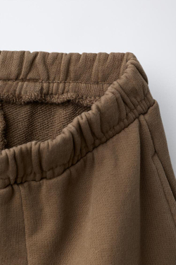 ZARA КОМПЛЕКТ ИЗ ТОЛСТОВКИ И БРЮК WIDE LEG С НАШИВКОЙ, СВЕТЛО-КОРИЧНЕВЫЙ