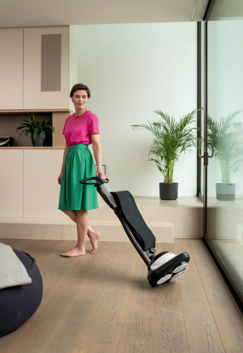 Полотер Karcher FP303 1.056-850, для полировки и мытья полов, электрический