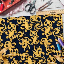 Ткань ниагара золотые завитки листьев на чёрном фоне