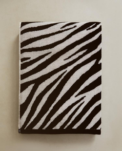 ZARA HOME БАННОЕ ПОЛОТЕНЦЕ ИЗ ВЕЛЮРА С АНИМАЛИСТИЧЕСКИМ ПРИНТОМ, ПЕСОЧНЫЙ/ЧЕРНЫЙ