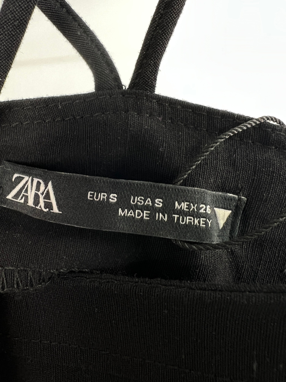 Платье Zara