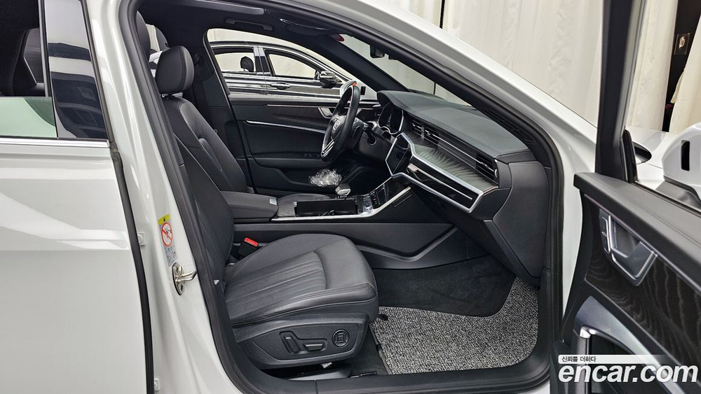 Audi A6 (C8) 45 TFSI Quattro Premium (03.2021)