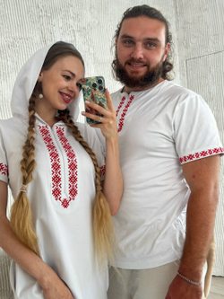 Современное платье белое