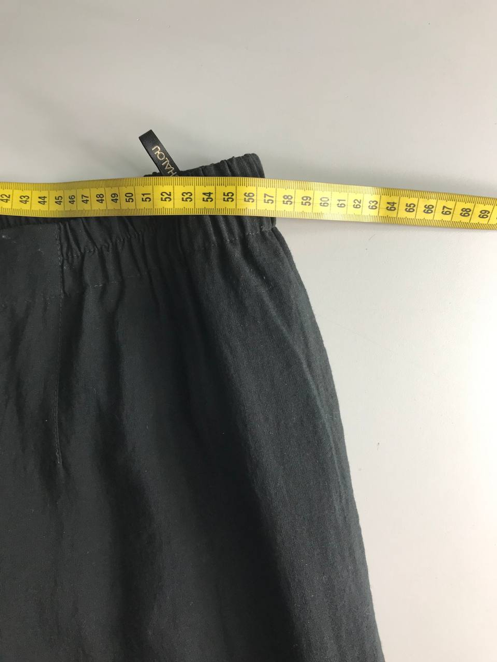 Брюки из жатой ткани, визуально на 60 размер