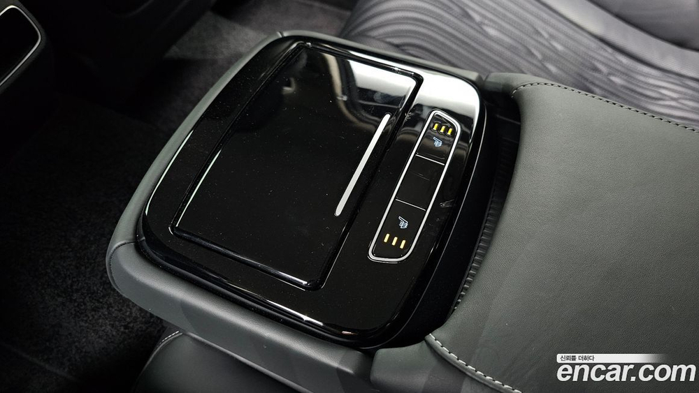Genesis G80 (RG3) Бензин 2.5 Turbo AWD (05.2020)