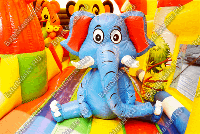 Надувной батут "Зверята с крышей 3" со скалодромом, 11*7*6 м