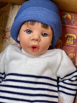 Кукла LAMAGIK мягконабивная  38см Gestito (12032)