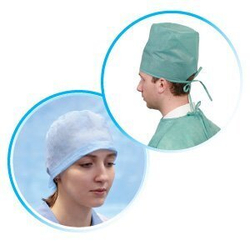 Шапочка нетканая для врача на завязках (голубая)