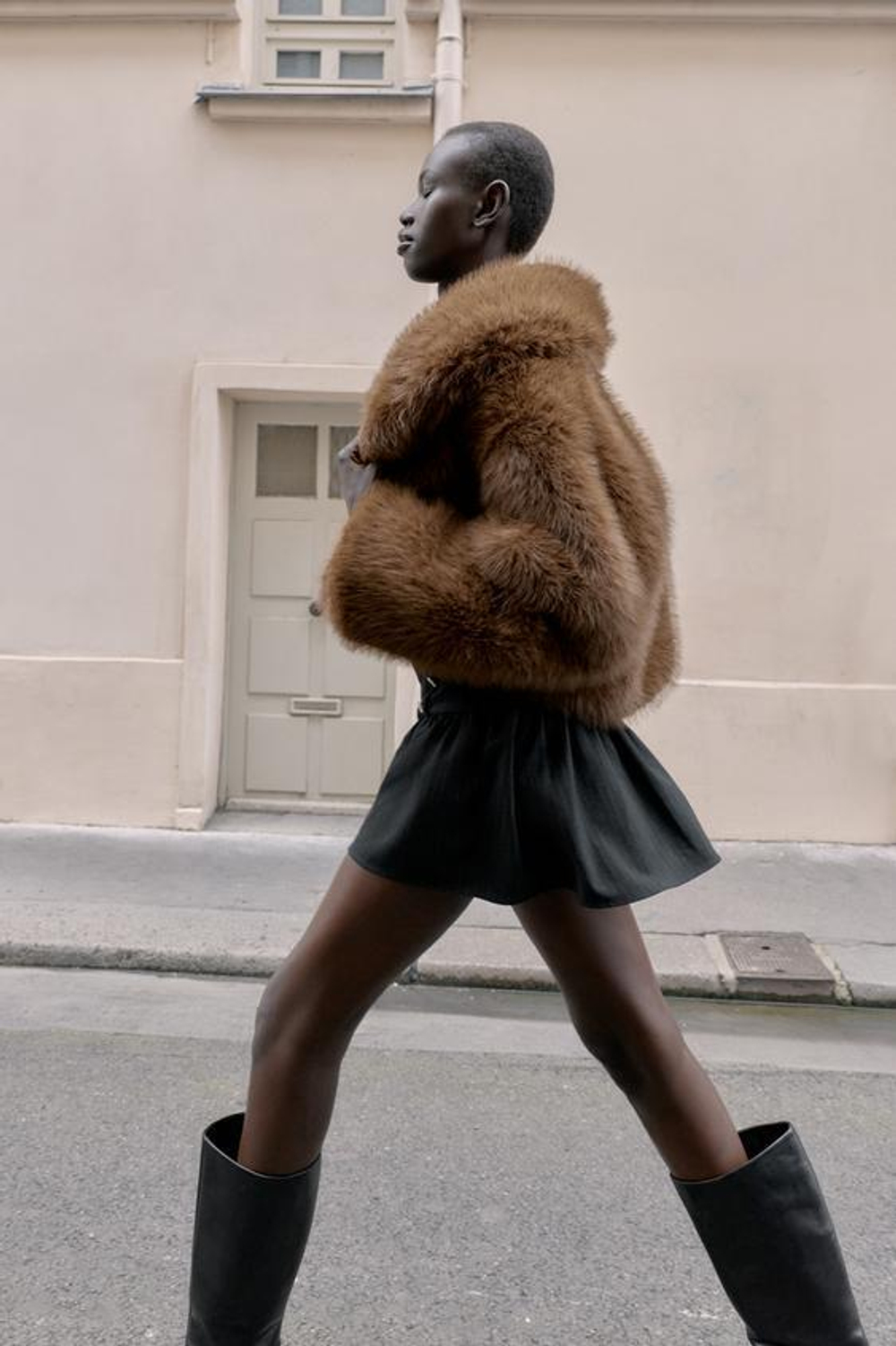 ZARA ЮБКА-ШОРТЫ С ПУГОВИЦАМИ, ЧЕРНЫЙ