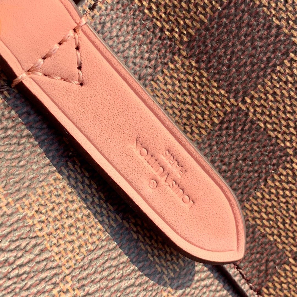 Louis Vuitton NeoNoe MM