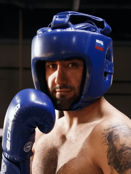 Шлем TWIN (одобрено ФБР, ФКР) боксерский для соревнований