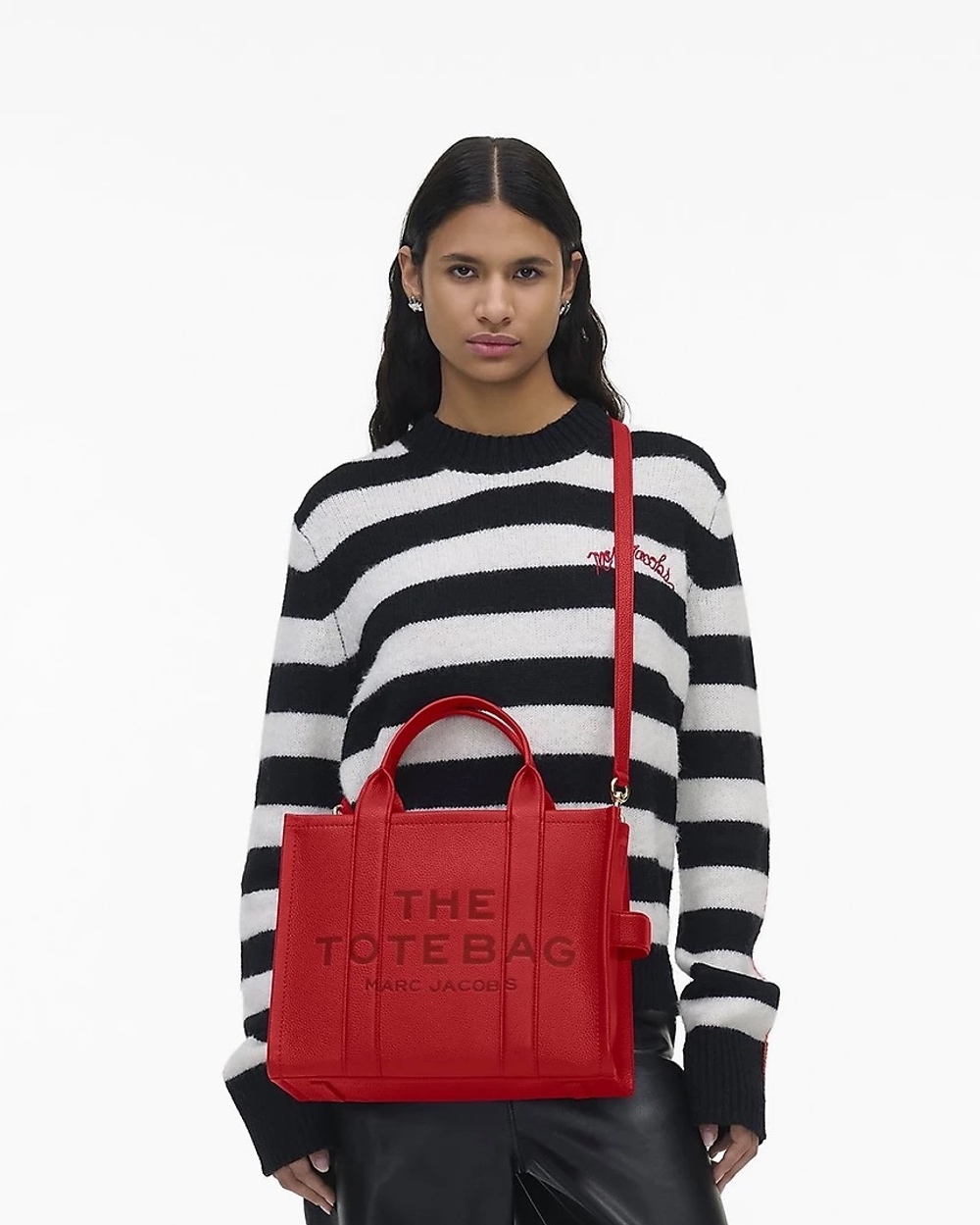 Сумка MARC JACOBS THE LEATHER MEDIUM TOTE BAG “True Red”