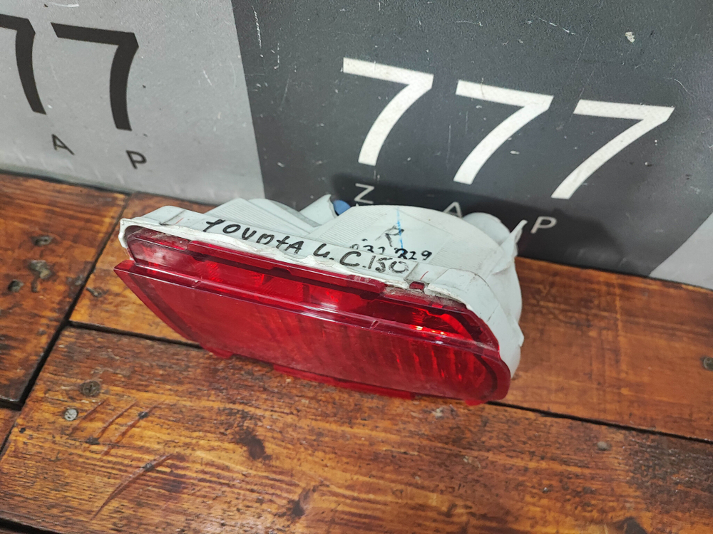 ПТФ задний правый Toyota Land Cruiser Prado 150 09-17 Б/У Оригинал 8158160240