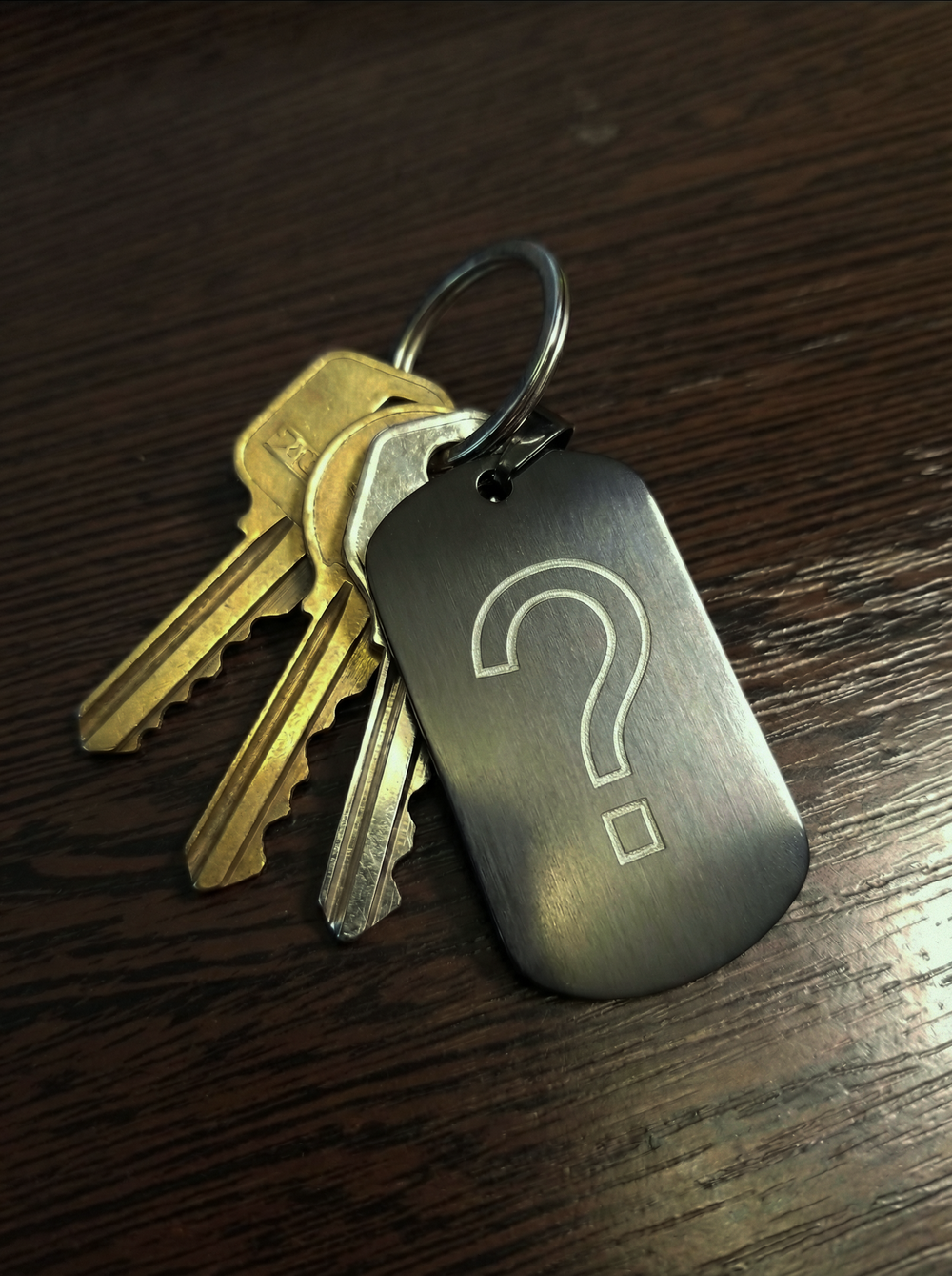 Жетон. Ваша гравировка. Черный