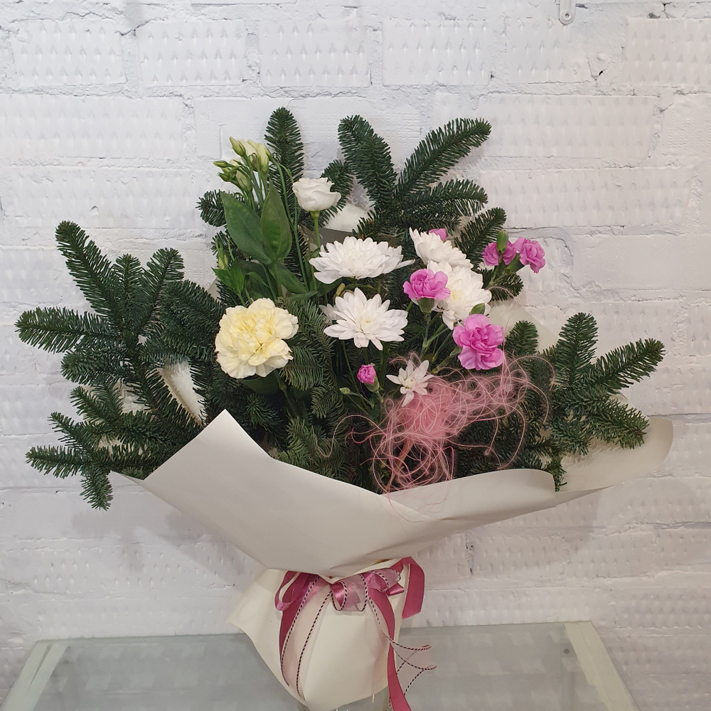 Авторский букет "новогодние сливки "