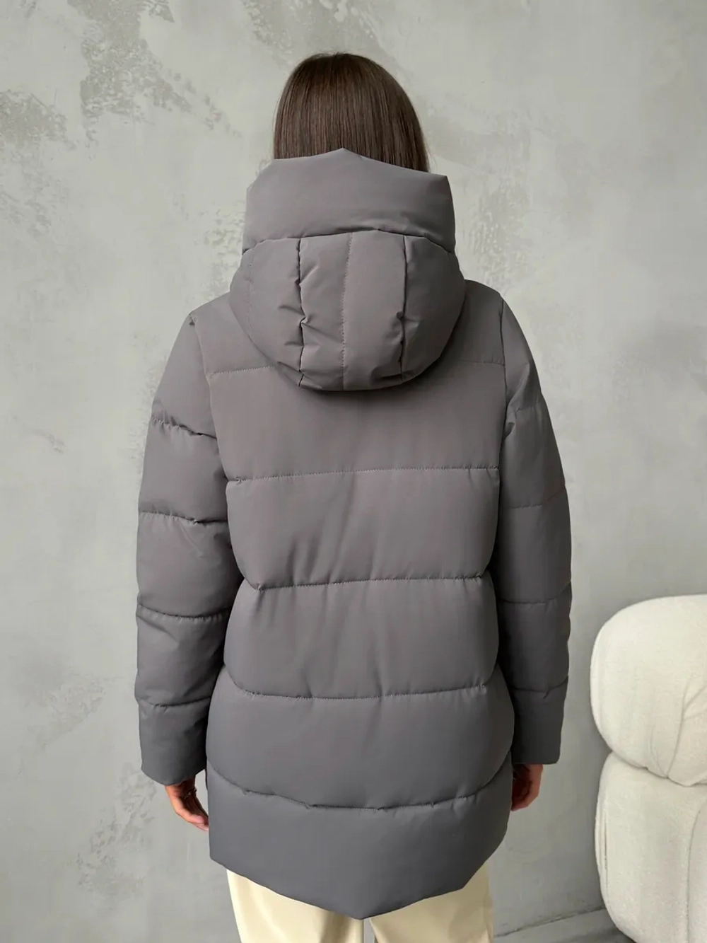 Куртка демисезонная удлиненная с капюшоном