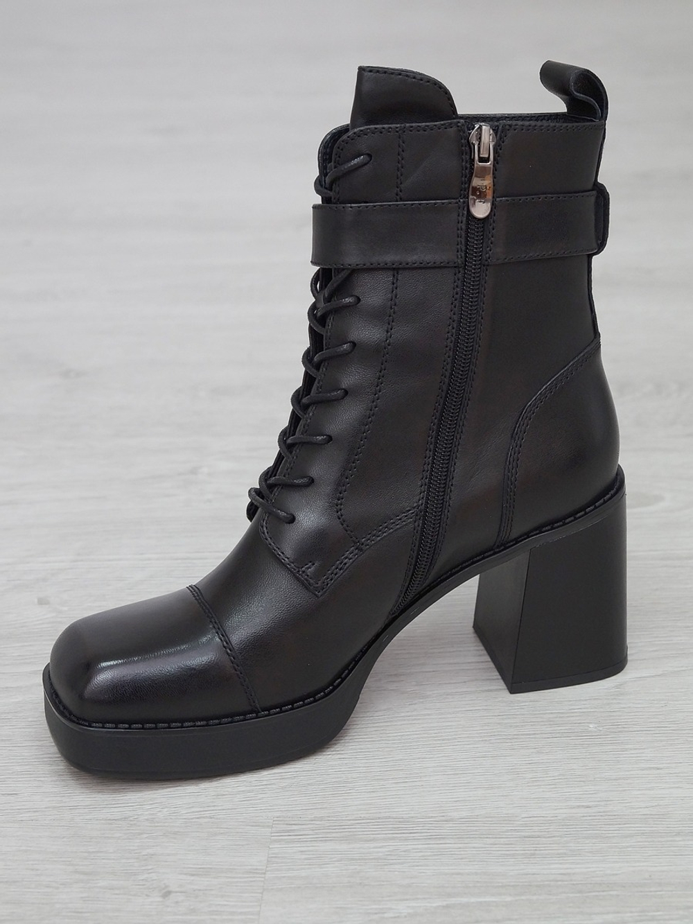 Ботинки женские демисезонные