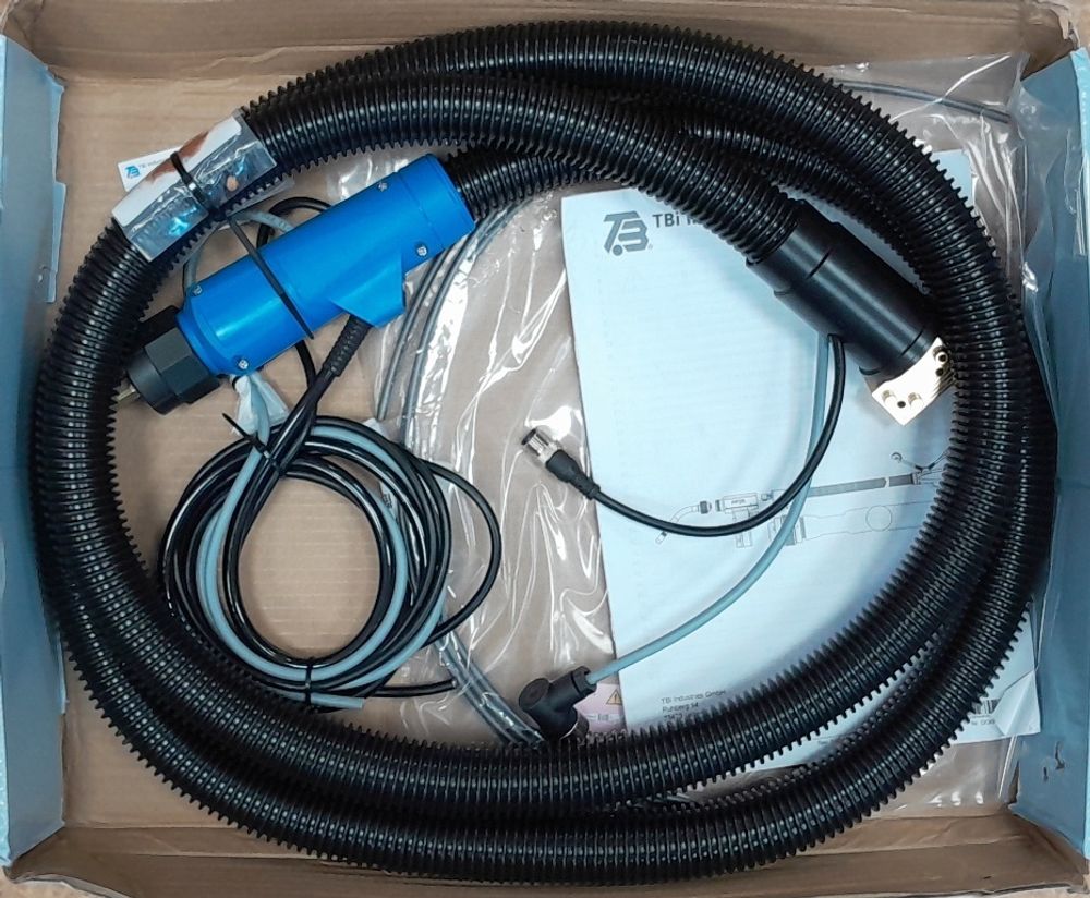 580P3R1C30 Шланговый пакет для  сварочного робота TBi PP2R G 3m