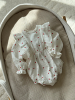 Боди с рюшами, Красные сердечки