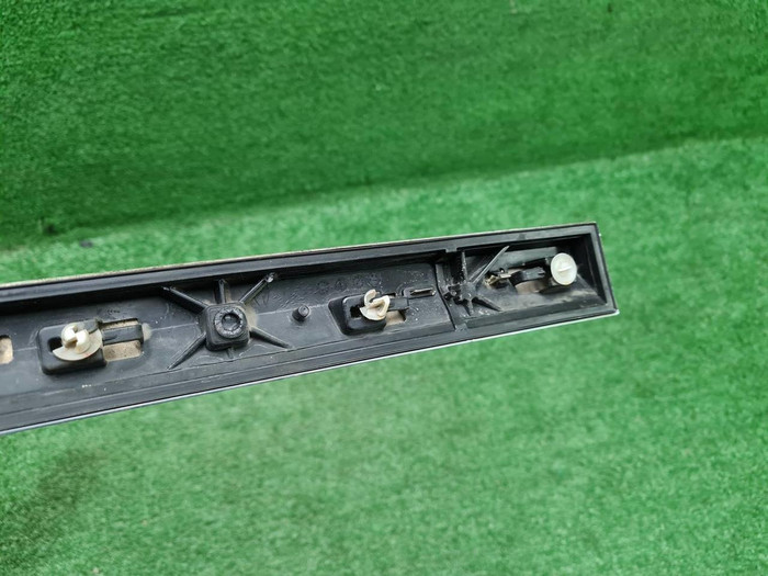 Накладка двери задняя правая BMW X7 G07 (2019-нв)