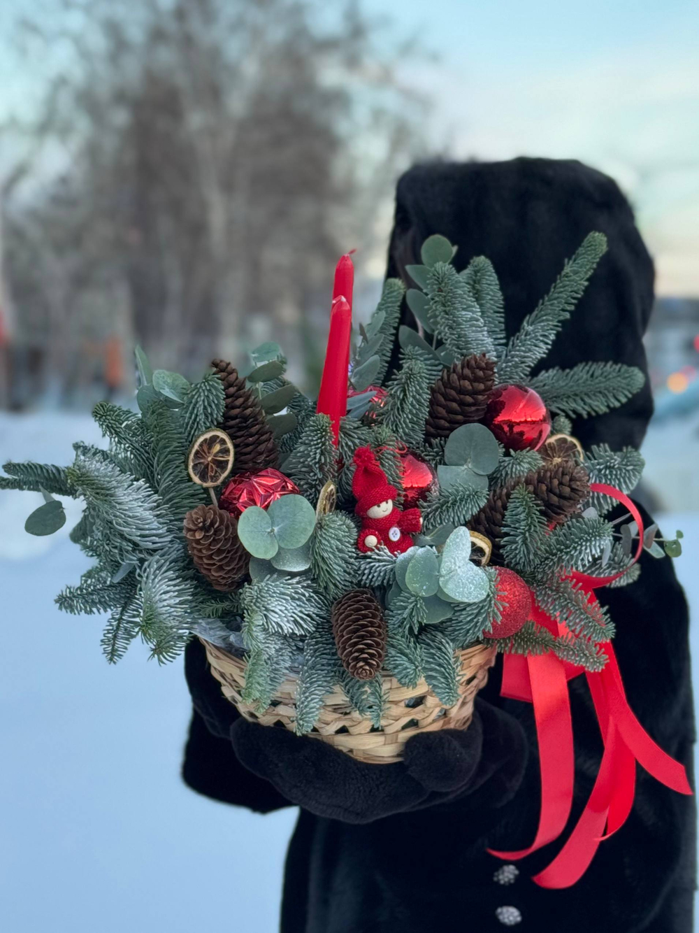 Композиция настольная со свечами