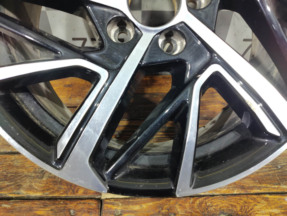 Диск колесный литой R18 Haval Jolion 21-нв Б/У Оригинал 3113101XST01A