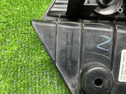 Накладка правая Mitsubishi Pajero Sport 3 (15-21)