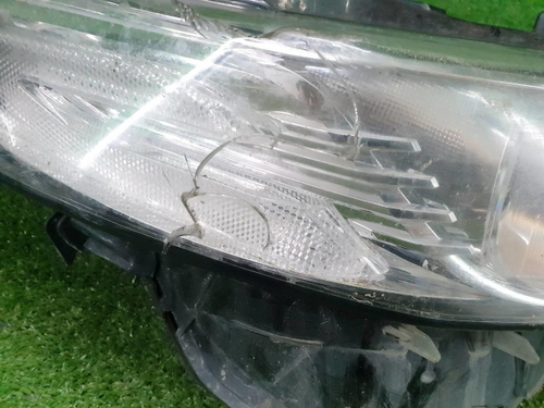Битая Фара правая Toyota Camry xv70 (2017-2021) LED