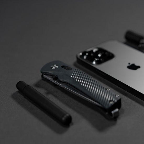 Нож SOG 11-18-11-41 FLASH URBAN GREY - Нож полуавтом, рук-ть серая GRN, клинок черн. D2