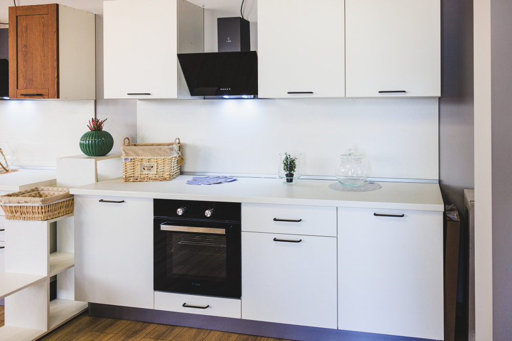 Комплект кухонных модулей Капри 2,4м (ЛДСП белый)