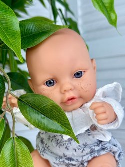 Пупс BERJUAN виниловый 20см Peque Baby (192A2)