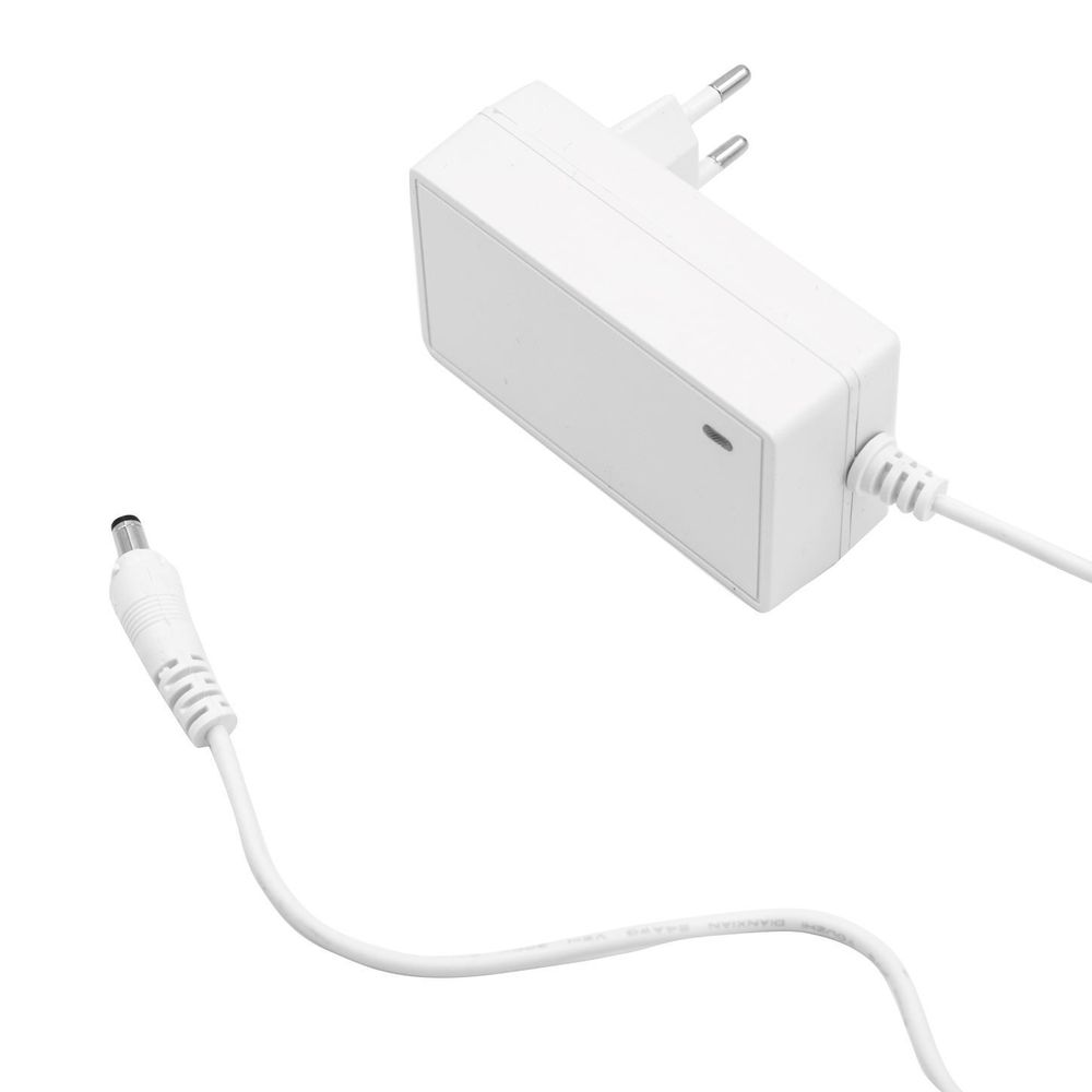 Лампа настольная бестеневая ТН-LED 500 шнур