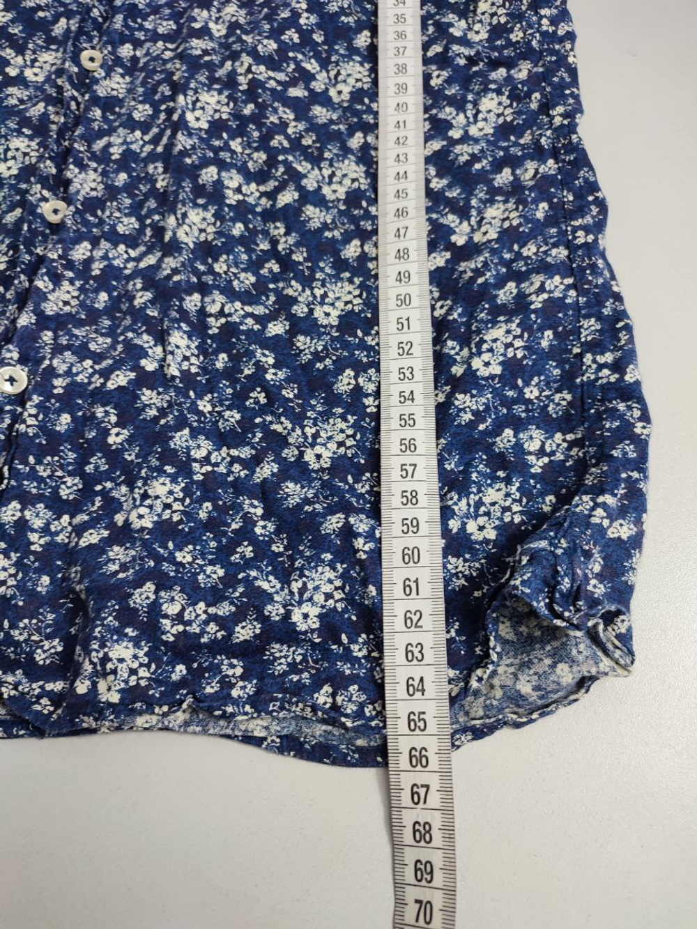 Рубашка Mango  с цветами 46 размер