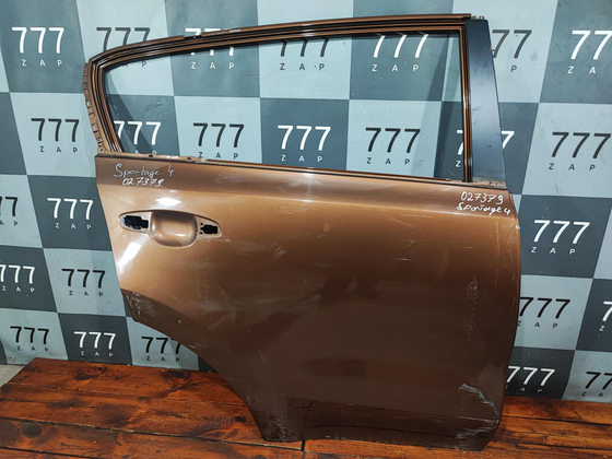 Дверь задняя правая Kia Sportage 4 (QL) 16-22 Б/У Оригинал 77004F1000