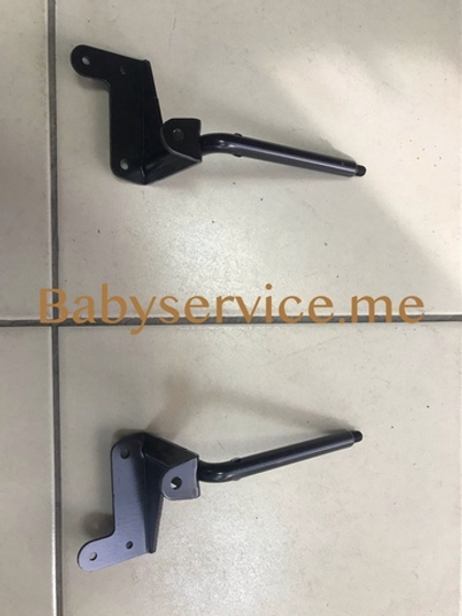 Рулевая ось Peg-Perego Polaris 700 левая