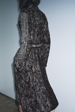 ZARA КИМОНО ИЗ БАРХАТА С ВЫШИВКОЙ — ZW COLLECTION LIMITED EDITION, МЯГКИЙ СЕРЫЙ