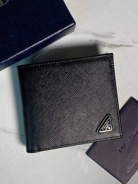 Кошелёк Prada