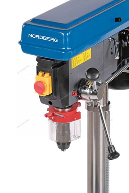 Цена на NORDBERG (ND20118) Станок сверлильный (850Вт, 20 мм, 12 скоростей,тиски)