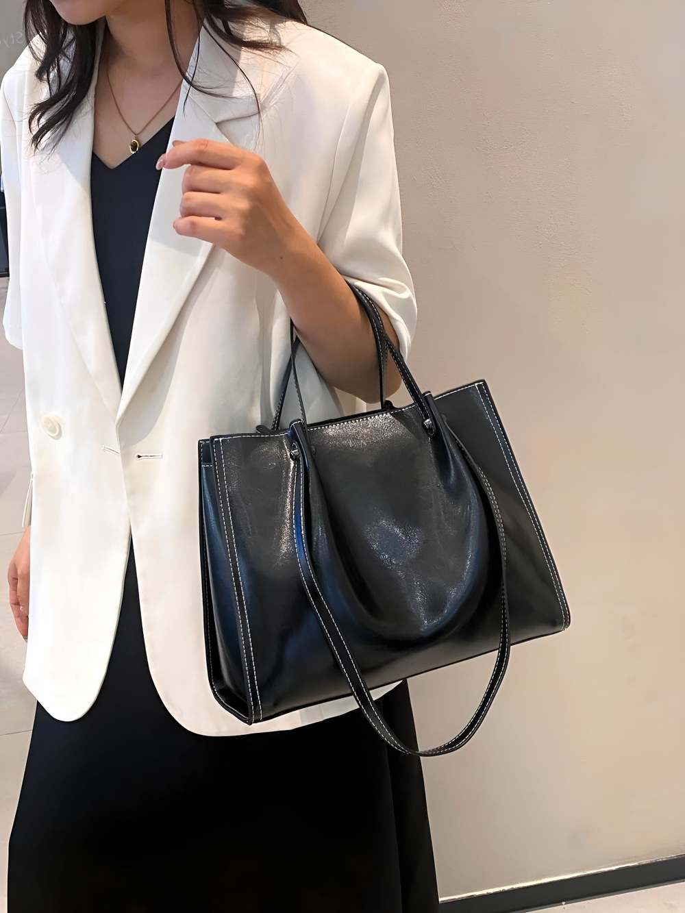 женская сумка на плечо из натуральной кожи