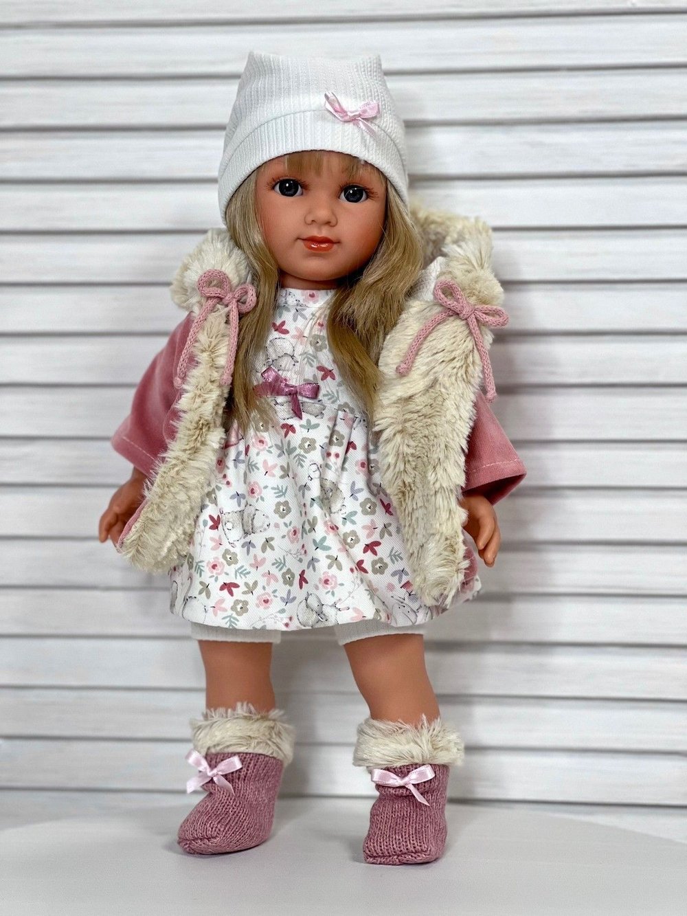 Кукла Llorens мягконабивная 35см Elena (53541)