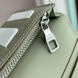 Louis Vuitton Brazza Wallet