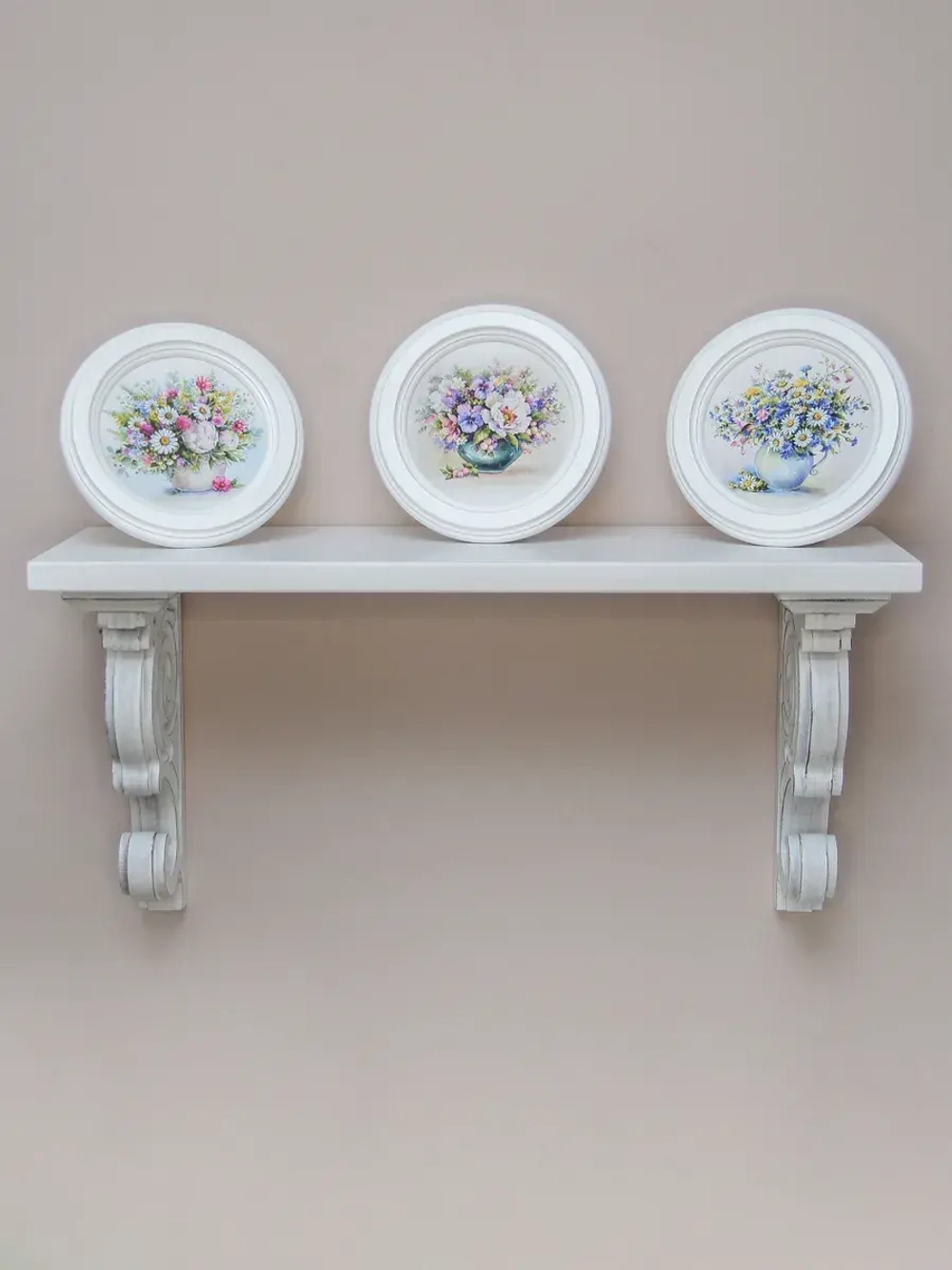 Полка настенная навесная 60 см