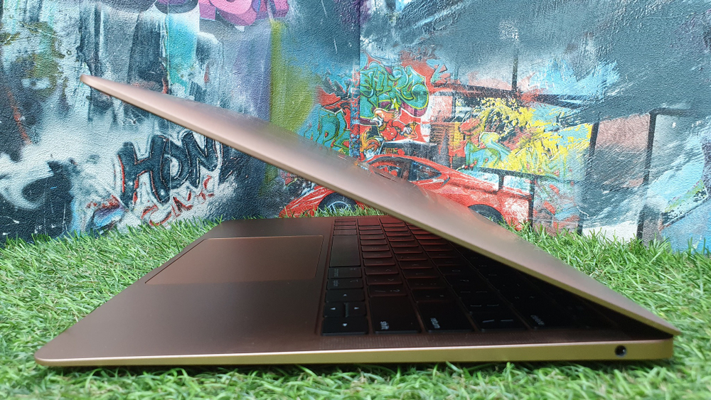 MacBook Air Retina, 13 дюймов, 2019 г. 124 цикла