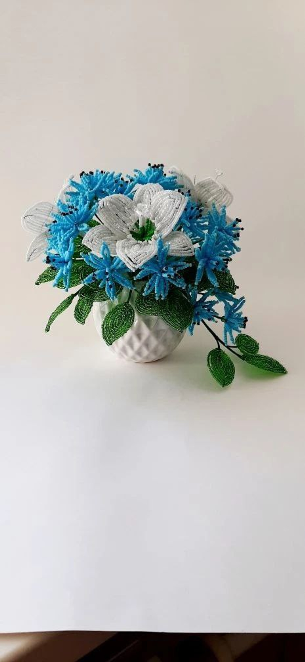 Весенний привет из бисера 17см