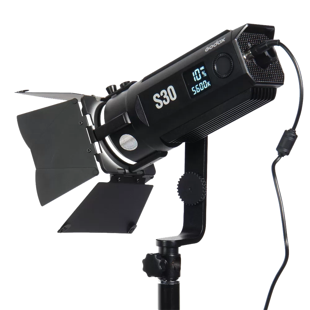 Осветитель светодиодный Godox S30 фокусируемый