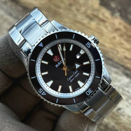 Часы Rado