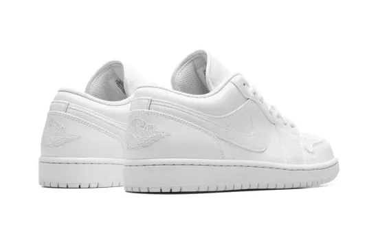 Кроссовки Nike Air Jordan 1 Low "Triple White"