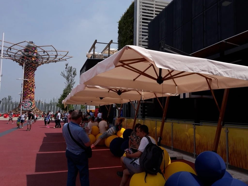 Зонт профессиональный Torino Braccio, имитация ироко, слоновая кость